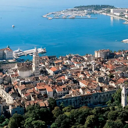 Apartman Traditional Dalmatian 3 Min Walk To *