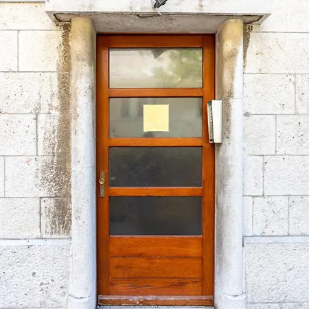 Traditional Dalmatian 3 Min Walk To Apartamento *